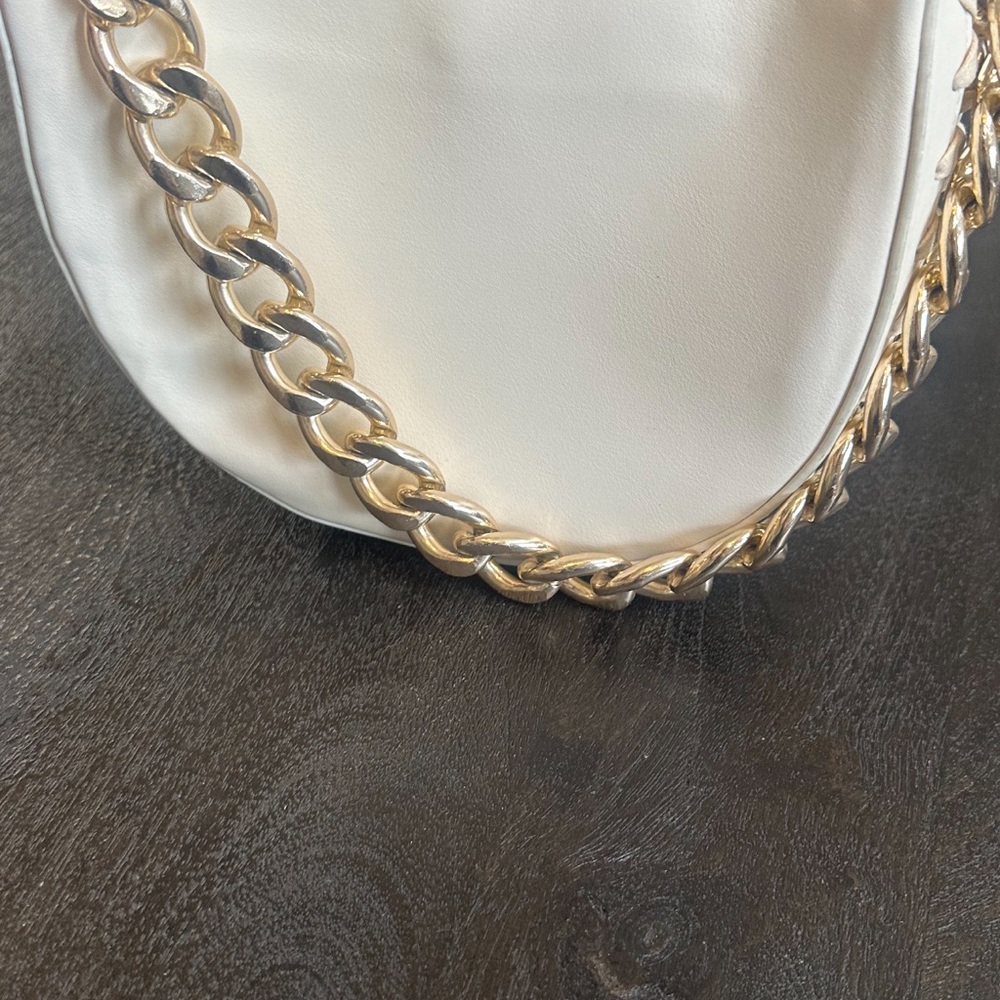 White Chain Accent Women's Bag